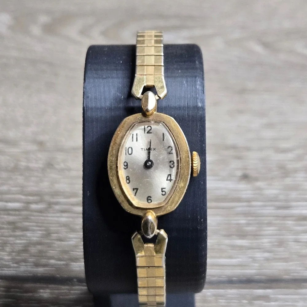 Vintage Timex Vintage Mechanical Womens Watch Gold Tone Expansion Band For Parts